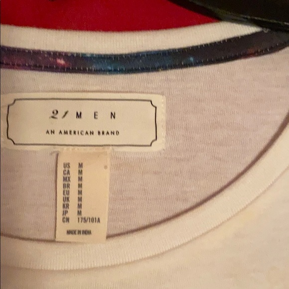 Forever 21 tee - Picture 2 of 4